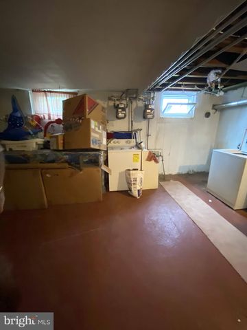 $300,000 | 3027 St Vincent Street, Philadelphia, PA 19149