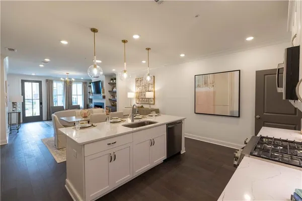 $457,900 | 5124 Bandolino Lane, Unit 323, Peachtree Corners, GA 30092