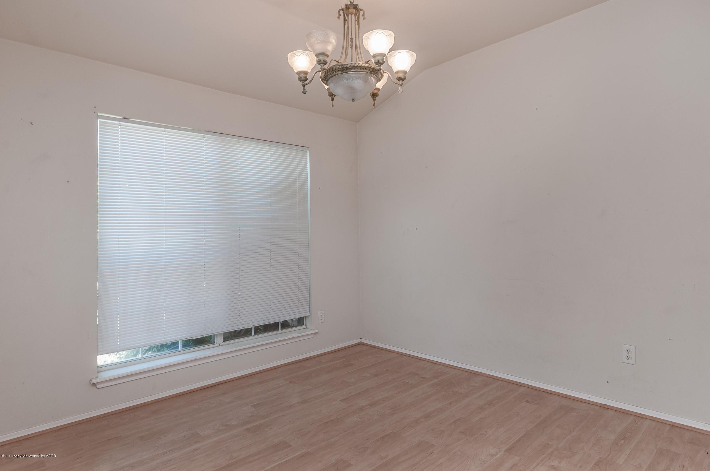 5017 Capulin Lane Amarillo, TX 79110 - Photo 8 of 19 005_Dining Room