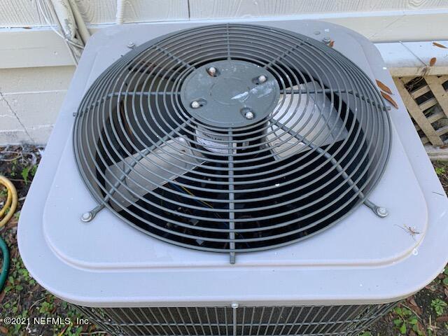 8559 Newton Road Jacksonville, FL 32216 - Photo 5 of 22 IMG_3471