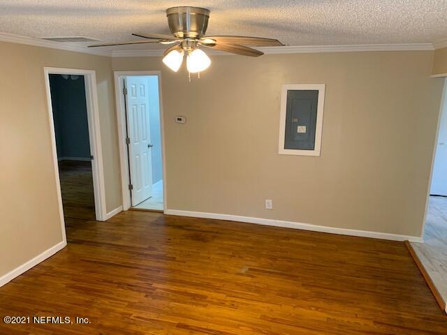 8559 Newton Road Jacksonville, FL 32216 - Photo 8 of 22 IMG_3474