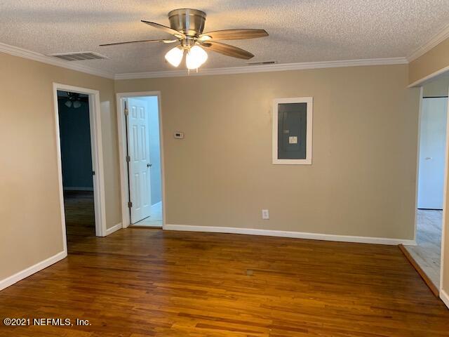 8559 Newton Road Jacksonville, FL 32216 - Photo 9 of 22 IMG_3475