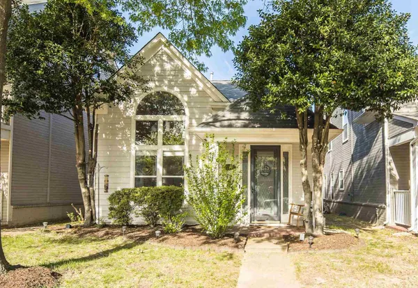 $384,000 | 1257 Island Place East, Memphis, TN 38103