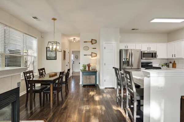 $384,000 | 1257 Island Place East, Memphis, TN 38103