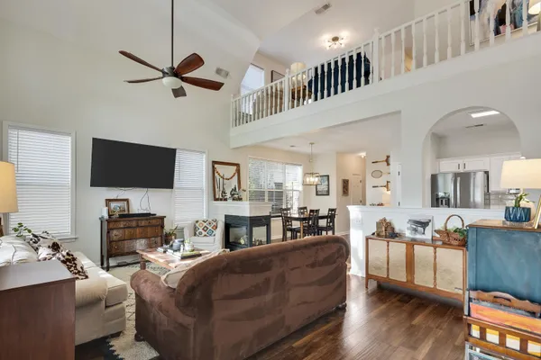 $384,000 | 1257 Island Place East, Memphis, TN 38103