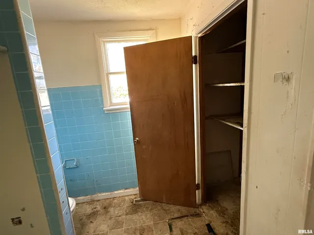 $24,900 | 1010 East 5th Street, Metropolis, IL 62960