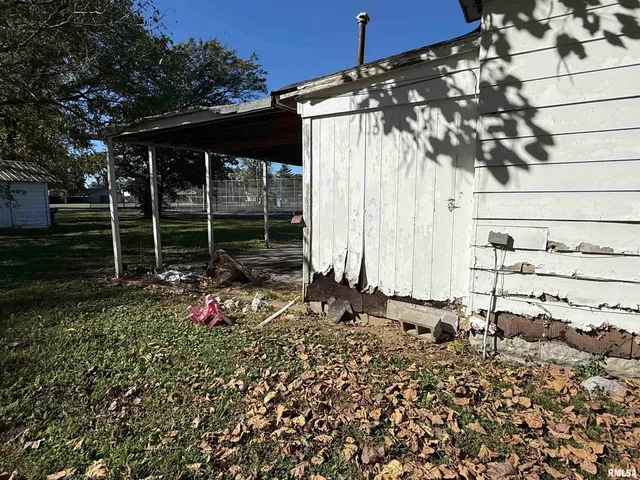 $24,900 | 1010 East 5th Street, Metropolis, IL 62960