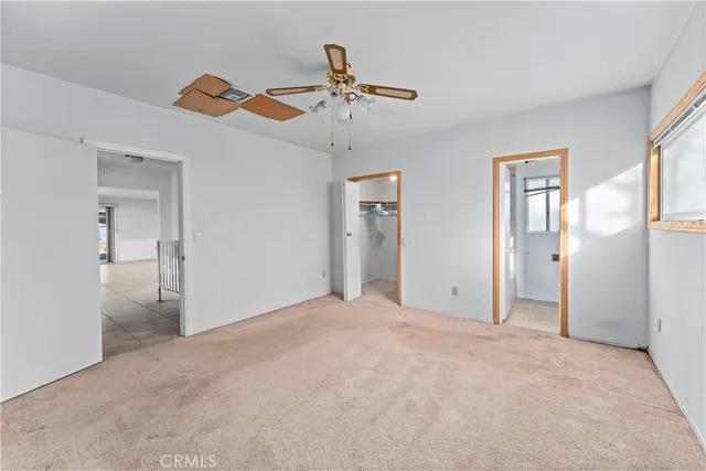 a view of walk in closet