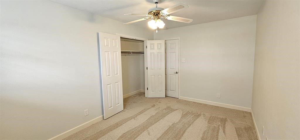 1364 Beagle Road Orange, TX 77632 - Photo 12 of 25 wooden floor in an empty room