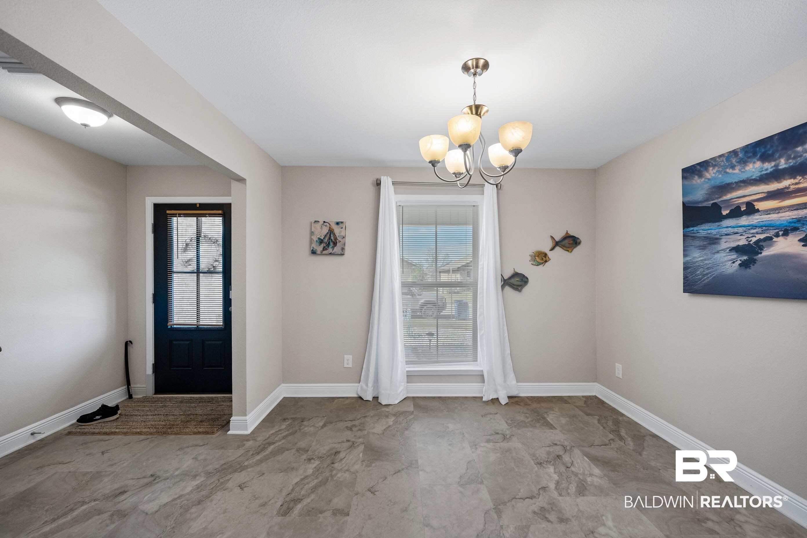 1300 Majesty Loop Foley, AL 36535 - Photo 5 of 29