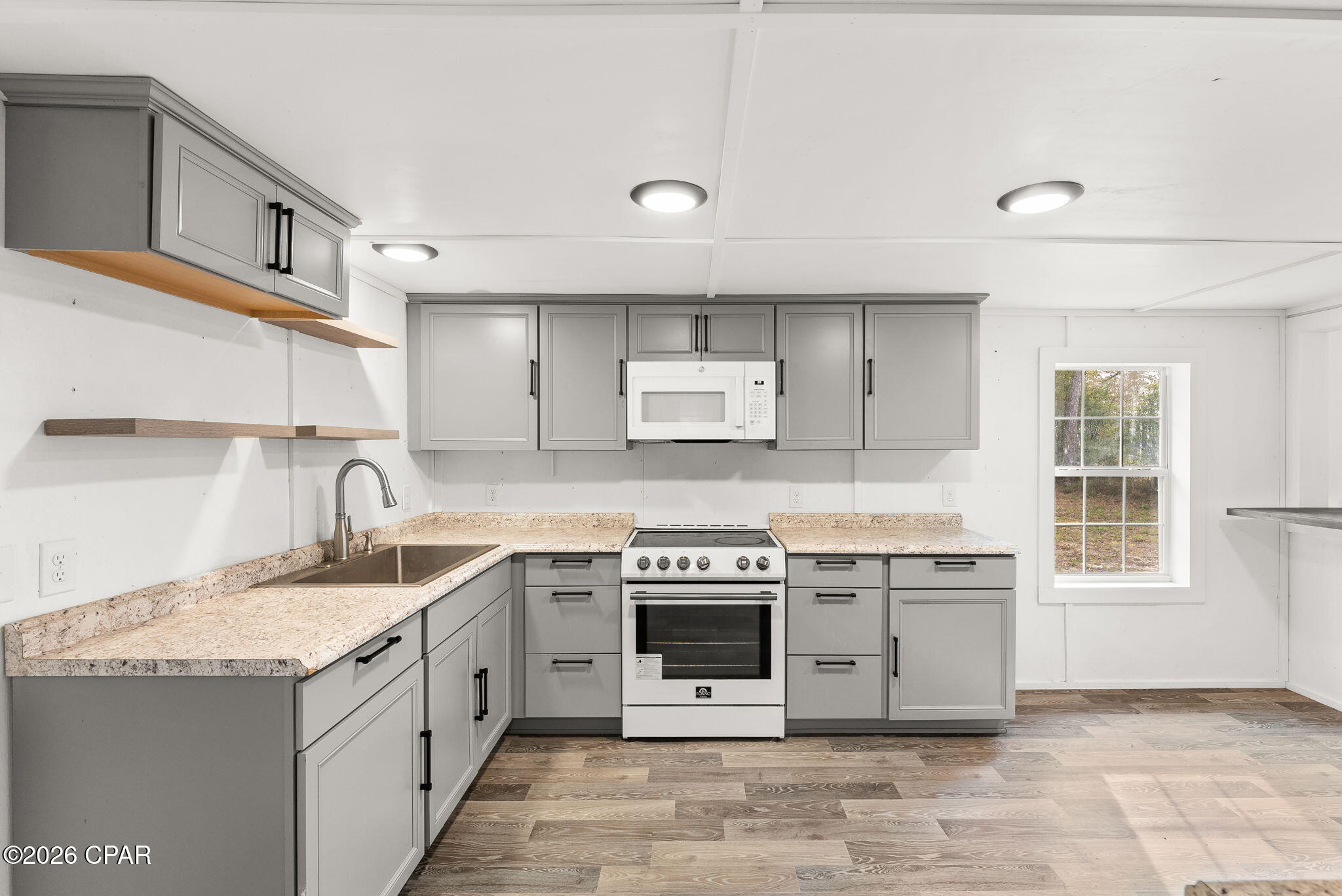 3426 Spool Mill Road Vernon, FL 32462 - Photo 14 of 33