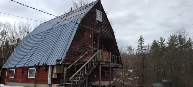 $1,100,000 | 370 Shaker Road, Concord, NH 03301