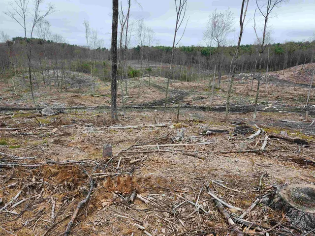 $1,100,000 | 370 Shaker Road, Concord, NH 03301