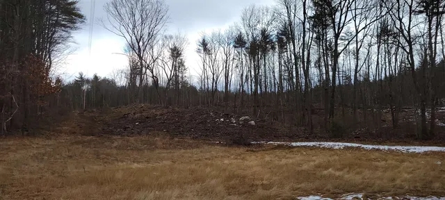 $1,100,000 | 370 Shaker Road, Concord, NH 03301