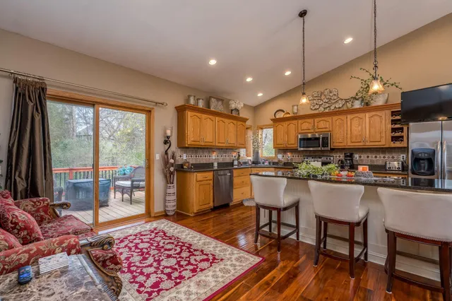 $549,900 | 113 Sunburst Circle, Mankato, MN 56001