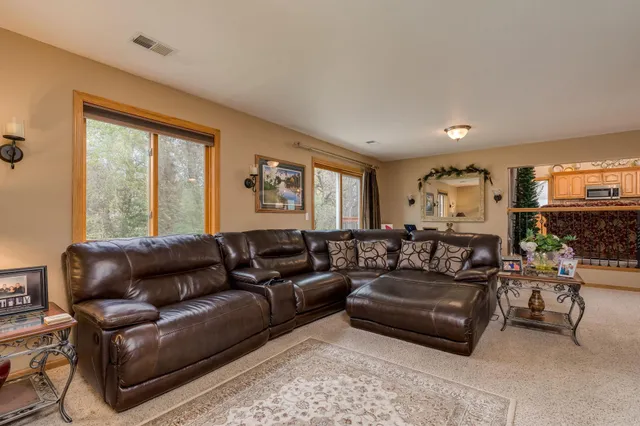 $549,900 | 113 Sunburst Circle, Mankato, MN 56001