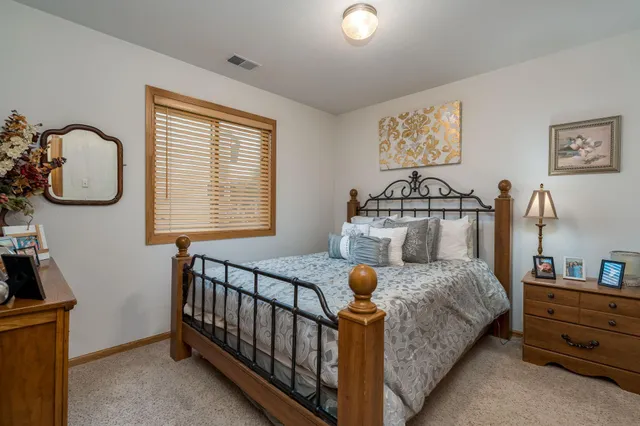 $549,900 | 113 Sunburst Circle, Mankato, MN 56001