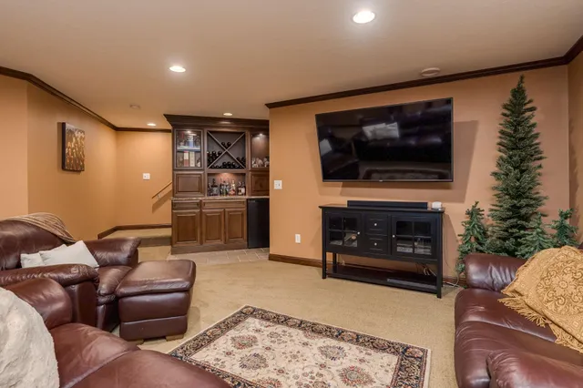 $549,900 | 113 Sunburst Circle, Mankato, MN 56001