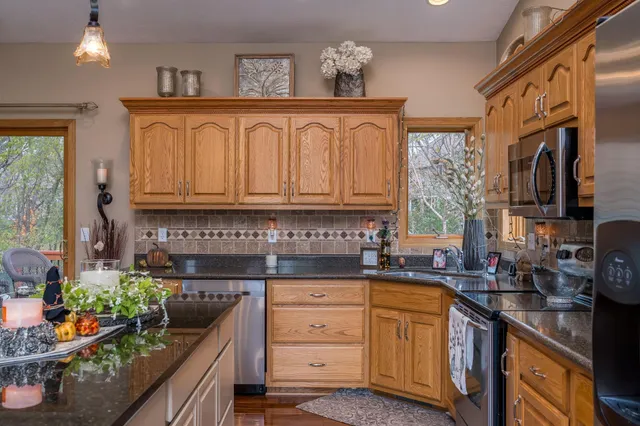 $549,900 | 113 Sunburst Circle, Mankato, MN 56001