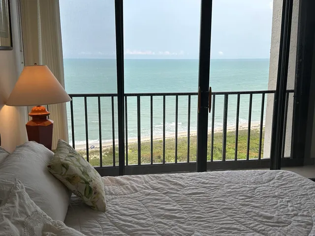 $4,300 | 5047 North Hwy A1A, Unit PH2, Fort Pierce, FL 34949