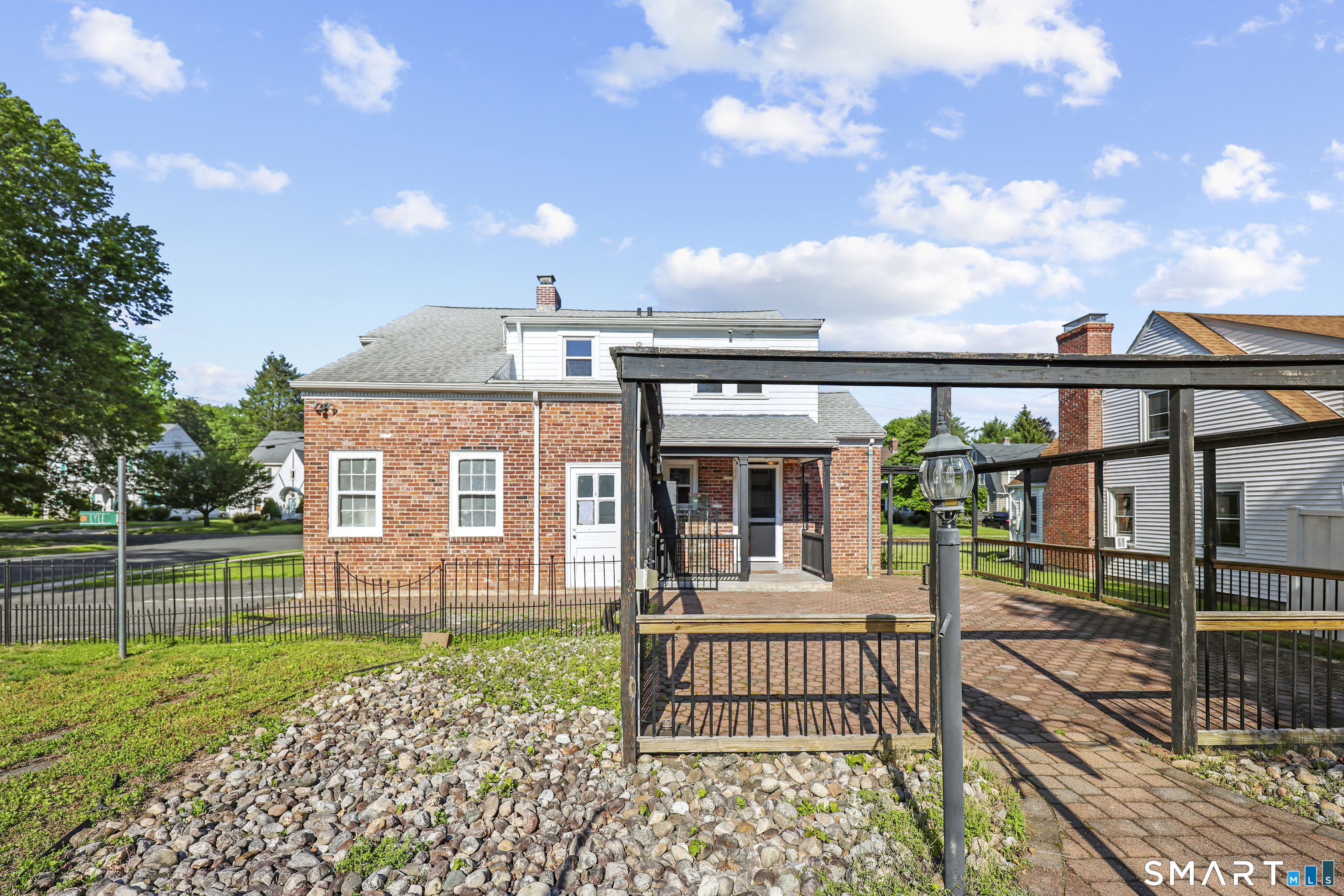 92 Hazelmere Road New Britain, CT 06053 - Photo 33 of 38