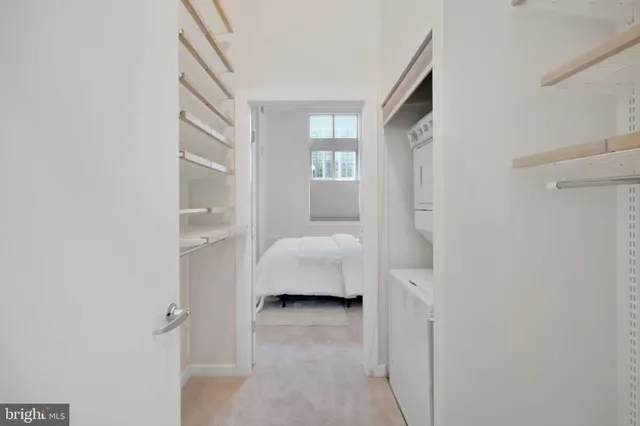 a en suite bathroom with a toilet sink and tub