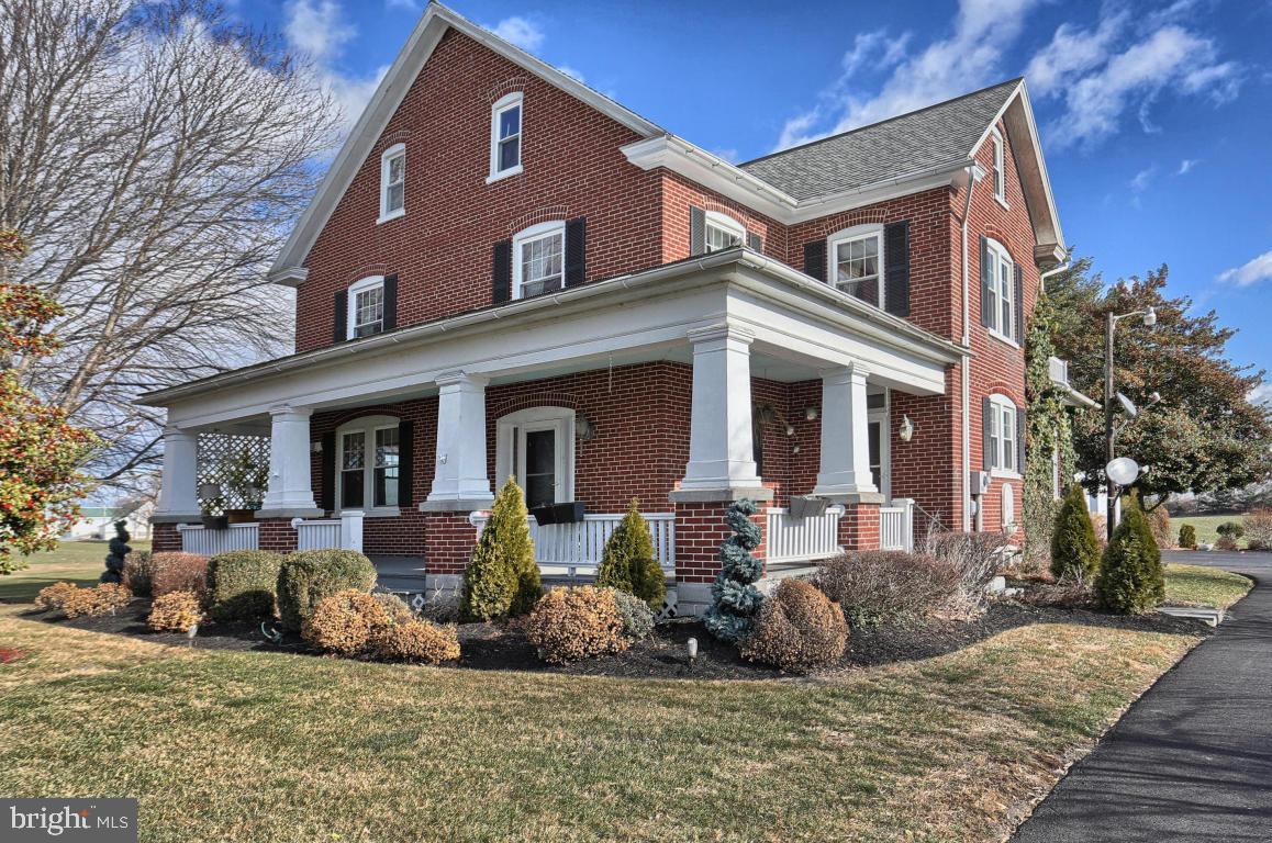 1673 Lancaster Road Manheim, PA 17545 - Photo 1 of 45