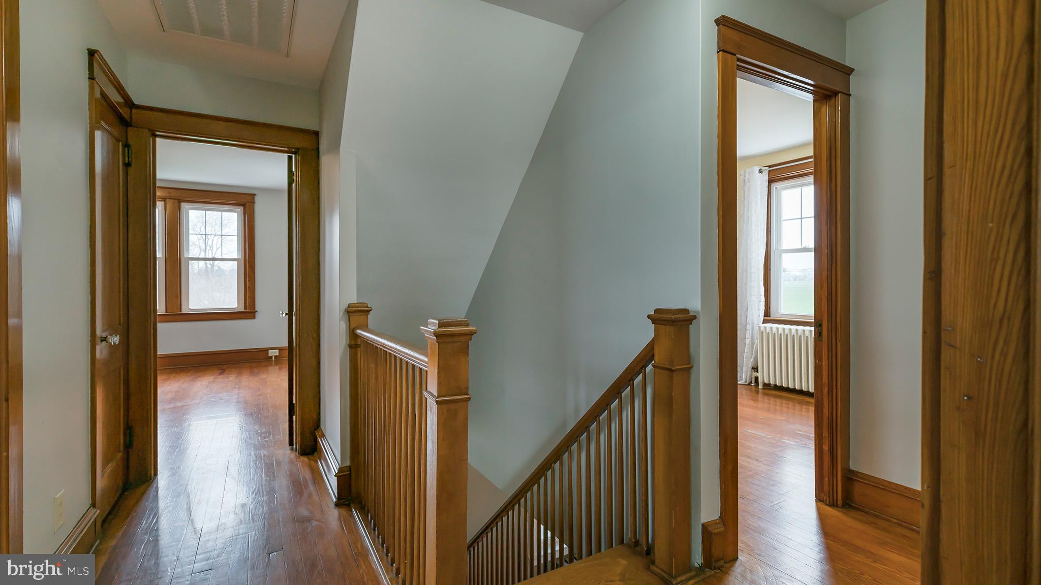 1673 Lancaster Road Manheim, PA 17545 - Photo 21 of 45
