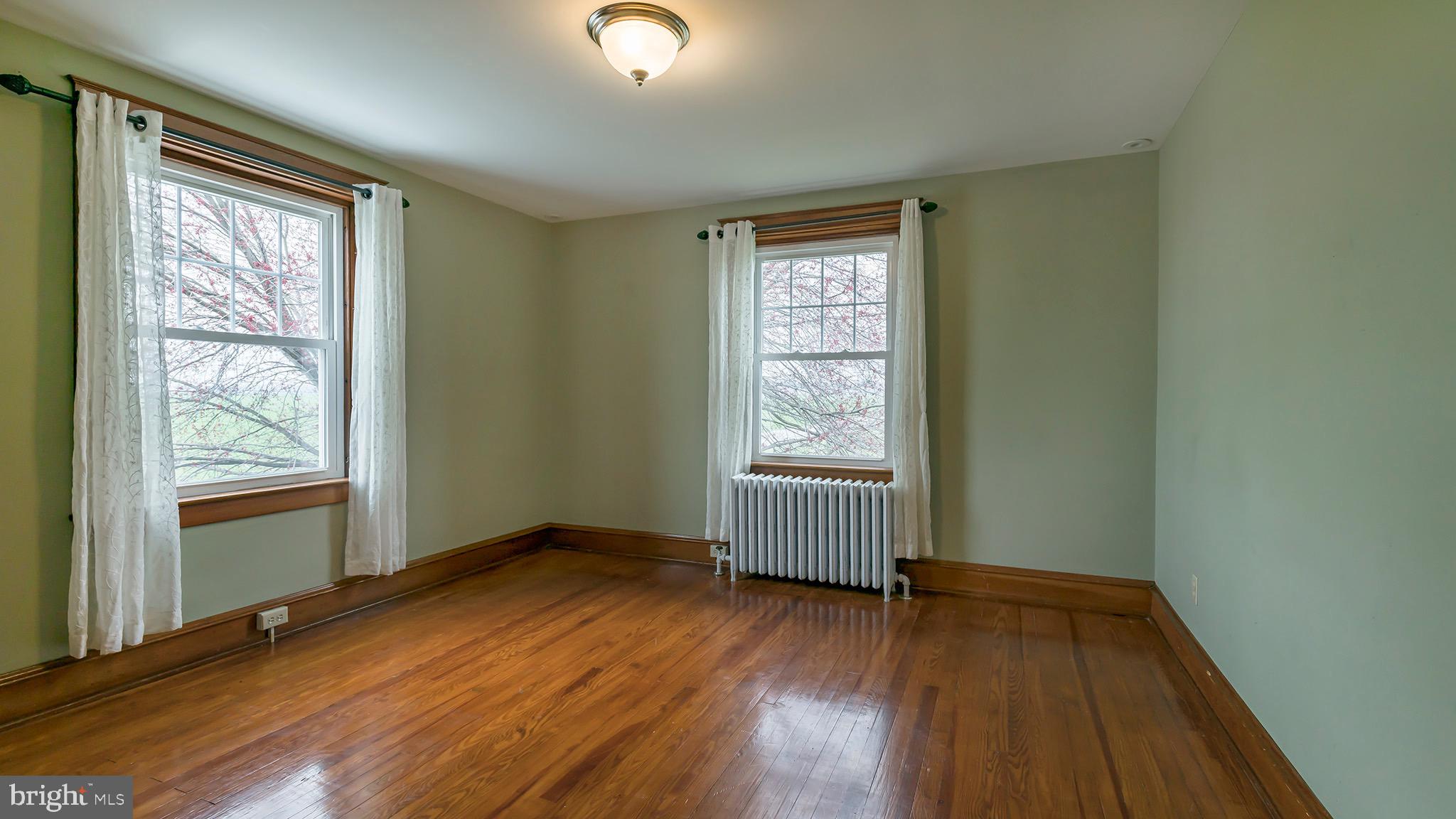 1673 Lancaster Road Manheim, PA 17545 - Photo 23 of 45