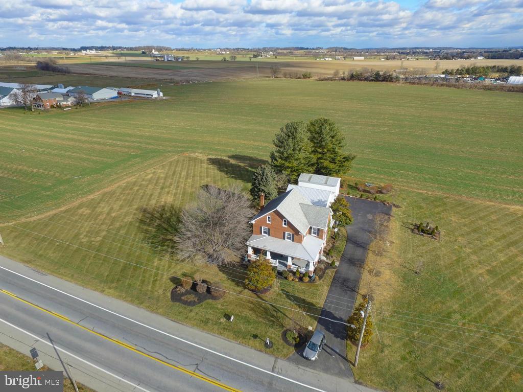 1673 Lancaster Road Manheim, PA 17545 - Photo 41 of 45