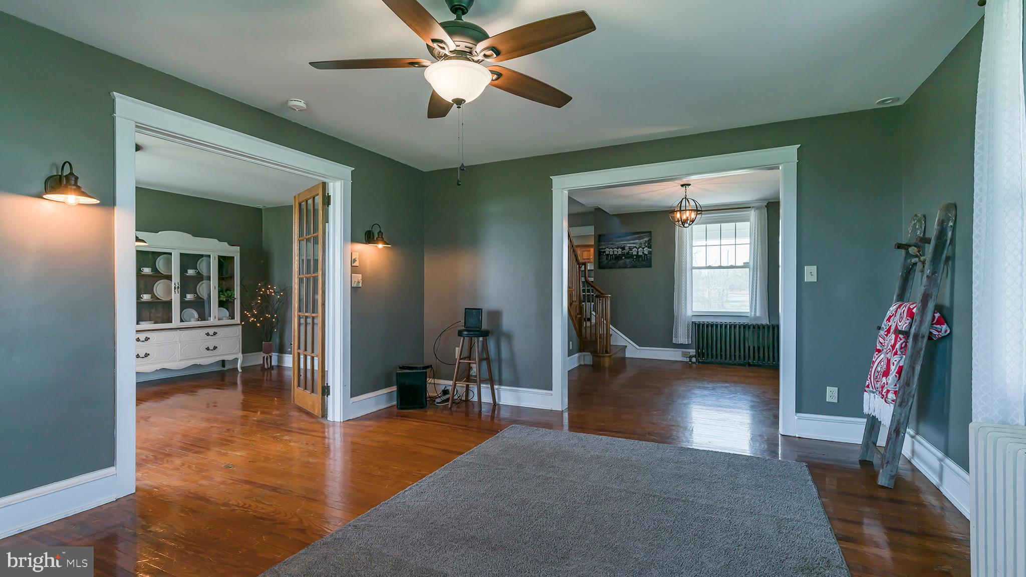 1673 Lancaster Road Manheim, PA 17545 - Photo 10 of 45