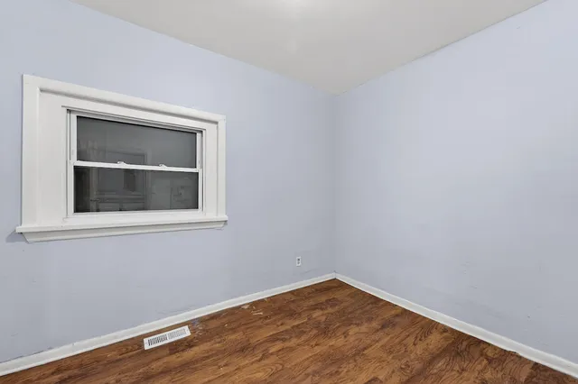 $139,900 | 1227-1229 West Juneau Avenue, Milwaukee, WI 53233