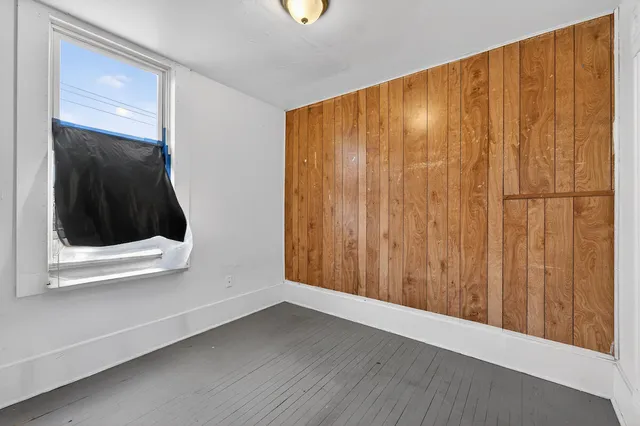 $139,900 | 1227-1229 West Juneau Avenue, Milwaukee, WI 53233