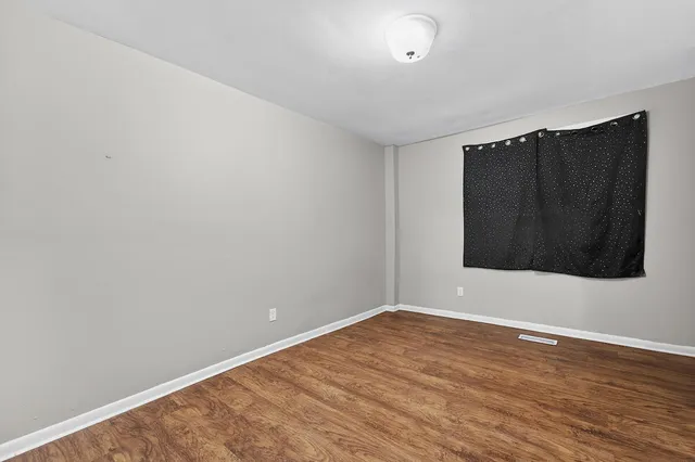 $139,900 | 1227-1229 West Juneau Avenue, Milwaukee, WI 53233