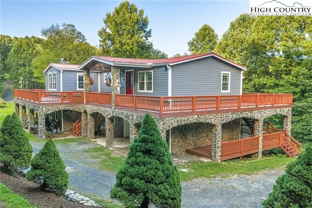 $875,000 | 167 Wagon Wheel Lane, Deep Gap, NC 28618
