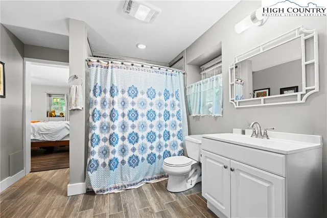 $875,000 | 167 Wagon Wheel Lane, Deep Gap, NC 28618