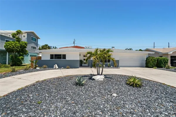 $519,900 | 2671 West Bay Isle Drive Southeast, St. Petersburg, FL 33705