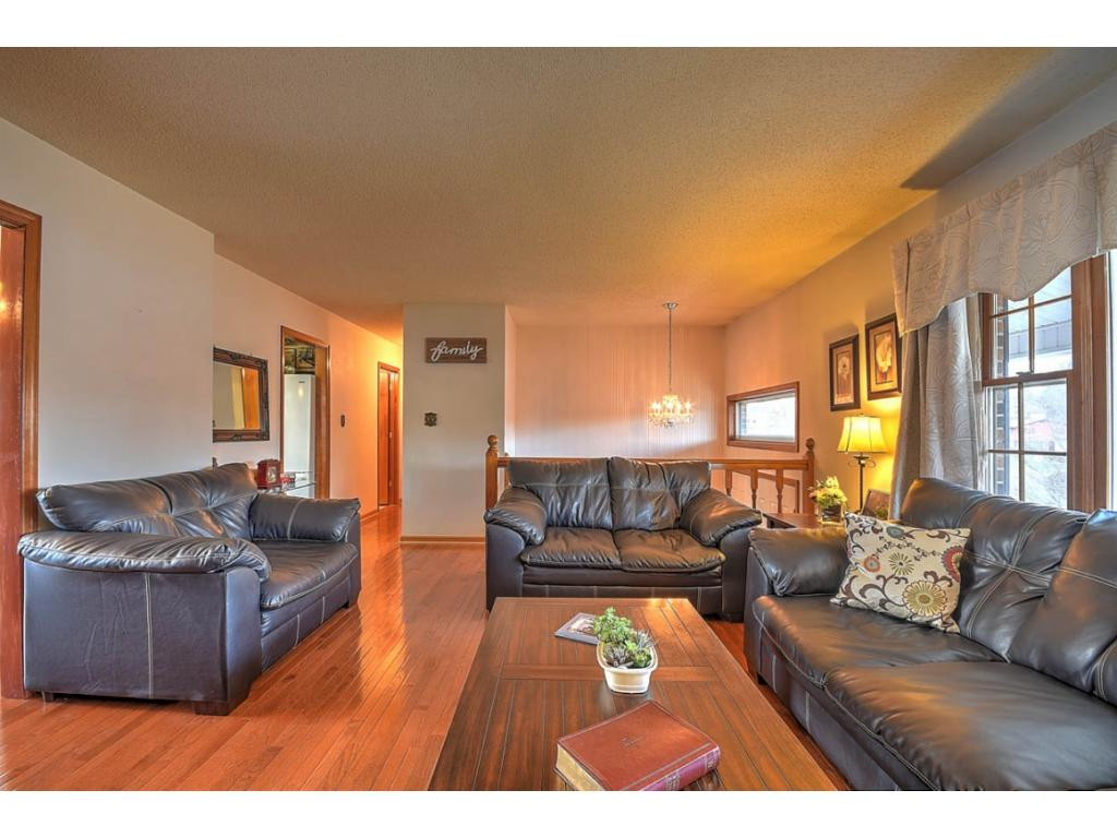 110 Raintree Circle Bristol, VA 24201 - Photo 4 of 27 Photo 4
