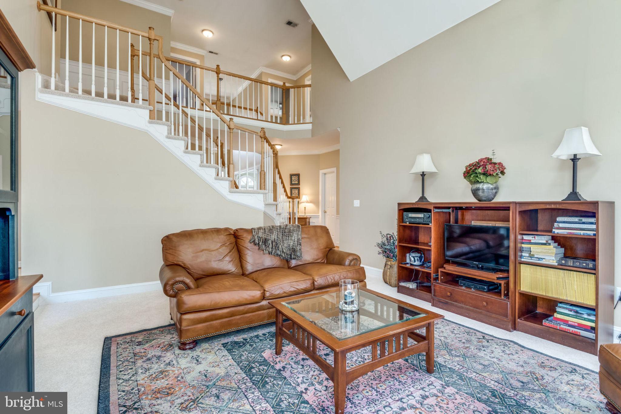 11261 Center Harbor Road Reston, VA 20194 - Photo 16 of 51 Family Room adjoins the kitchen