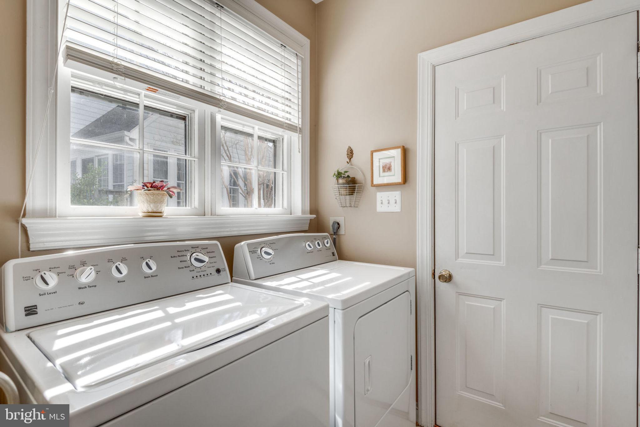 11261 Center Harbor Road Reston, VA 20194 - Photo 27 of 51 Bright and sunny laundry room
