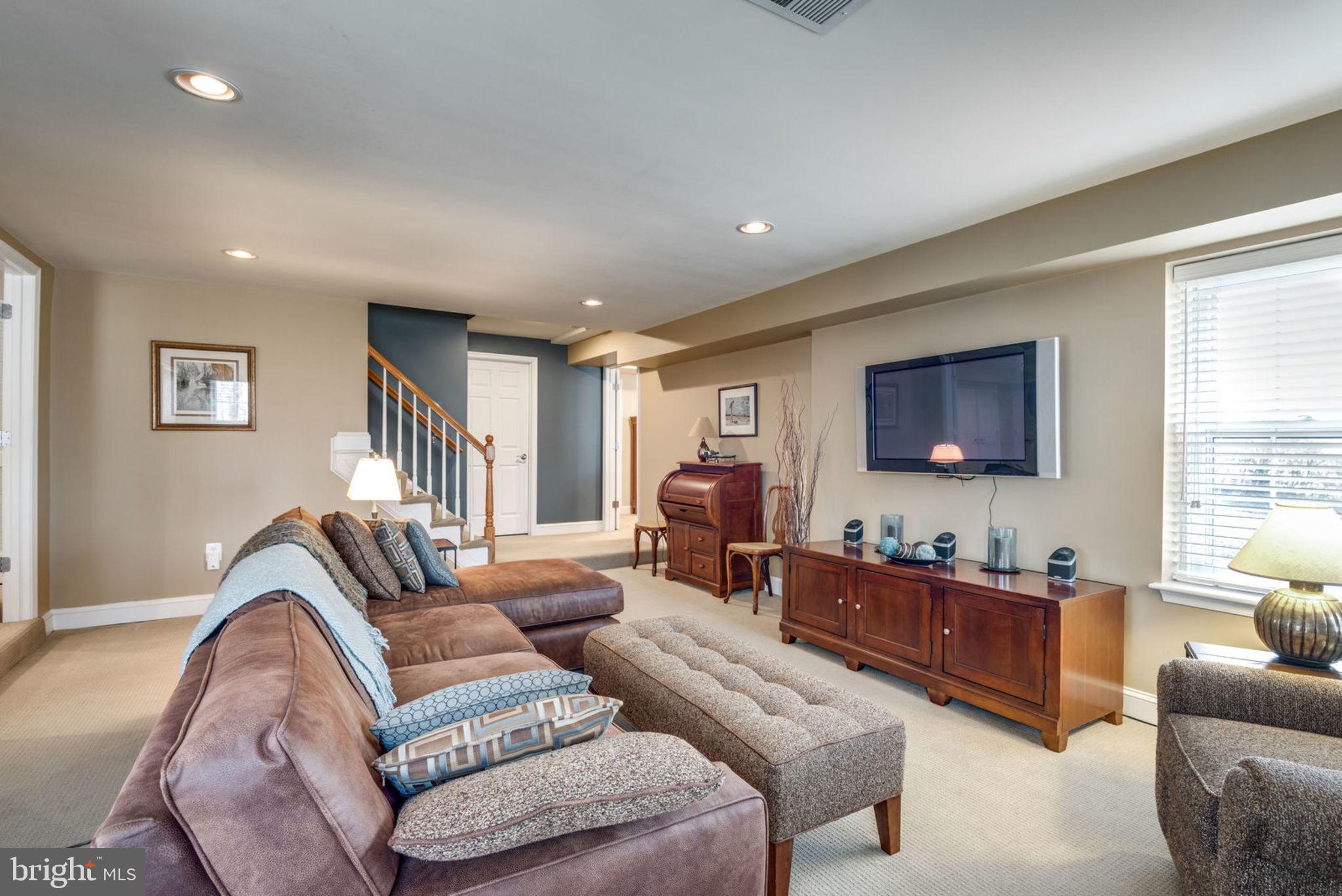 11261 Center Harbor Road Reston, VA 20194 - Photo 38 of 51 Perfect place for a lazy afternoon