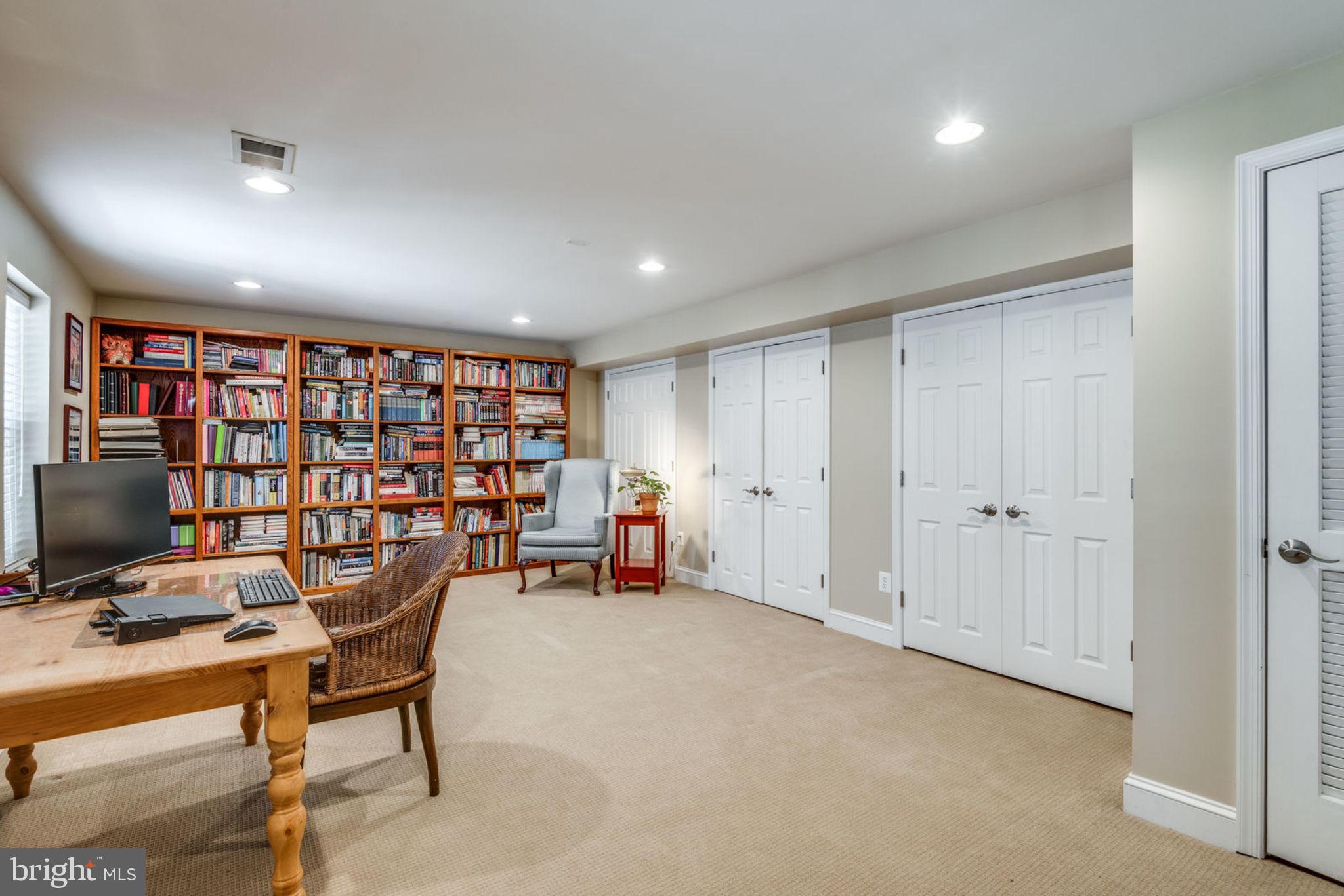 11261 Center Harbor Road Reston, VA 20194 - Photo 39 of 51 Need a second home office or another bedroom?
