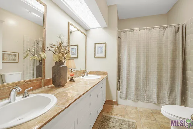 $1,720,000 | 37110 St Andrews Fairway, Prairieville, LA 70769