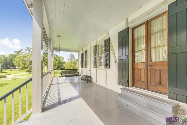 $1,720,000 | 37110 St Andrews Fairway, Prairieville, LA 70769