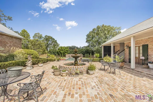 $1,720,000 | 37110 St Andrews Fairway, Prairieville, LA 70769