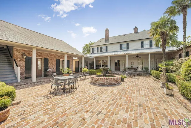 $1,720,000 | 37110 St Andrews Fairway, Prairieville, LA 70769