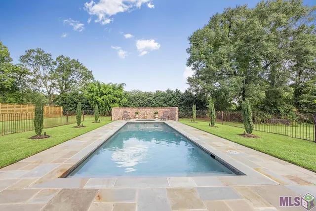 $1,720,000 | 37110 St Andrews Fairway, Prairieville, LA 70769