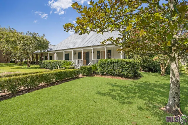 $1,720,000 | 37110 St Andrews Fairway, Prairieville, LA 70769