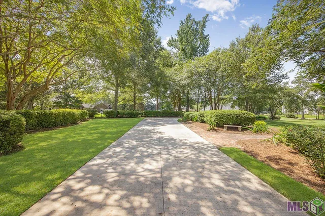 $1,720,000 | 37110 St Andrews Fairway, Prairieville, LA 70769