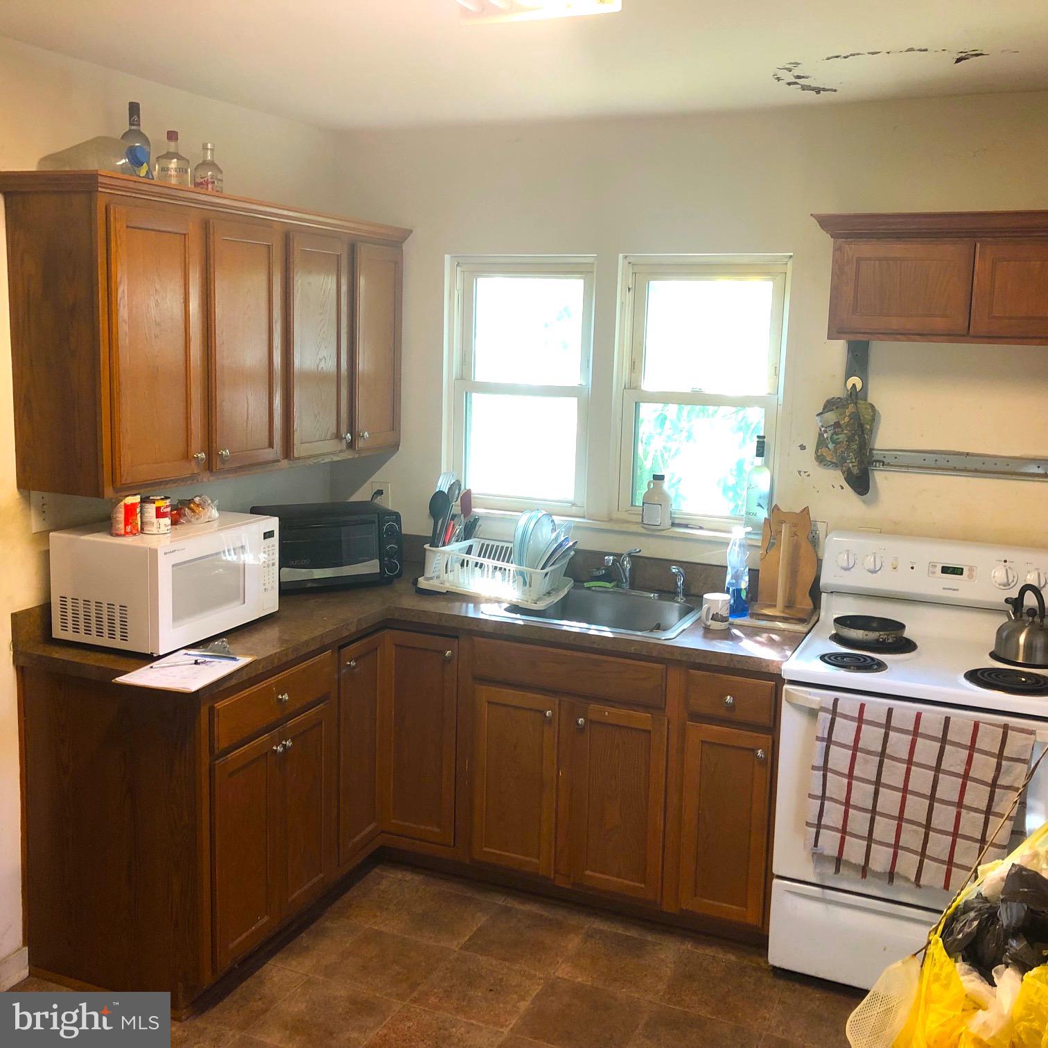 360 Harmony Road Gibbstown, NJ 08027 - Photo 13 of 22